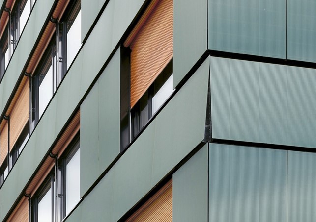 Kurz und Knapp – Eine neue grüne Fassade